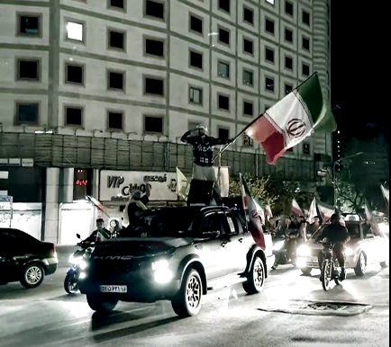 و ما اینچنین از خیابان های  وطن پاسداری میکنیم!